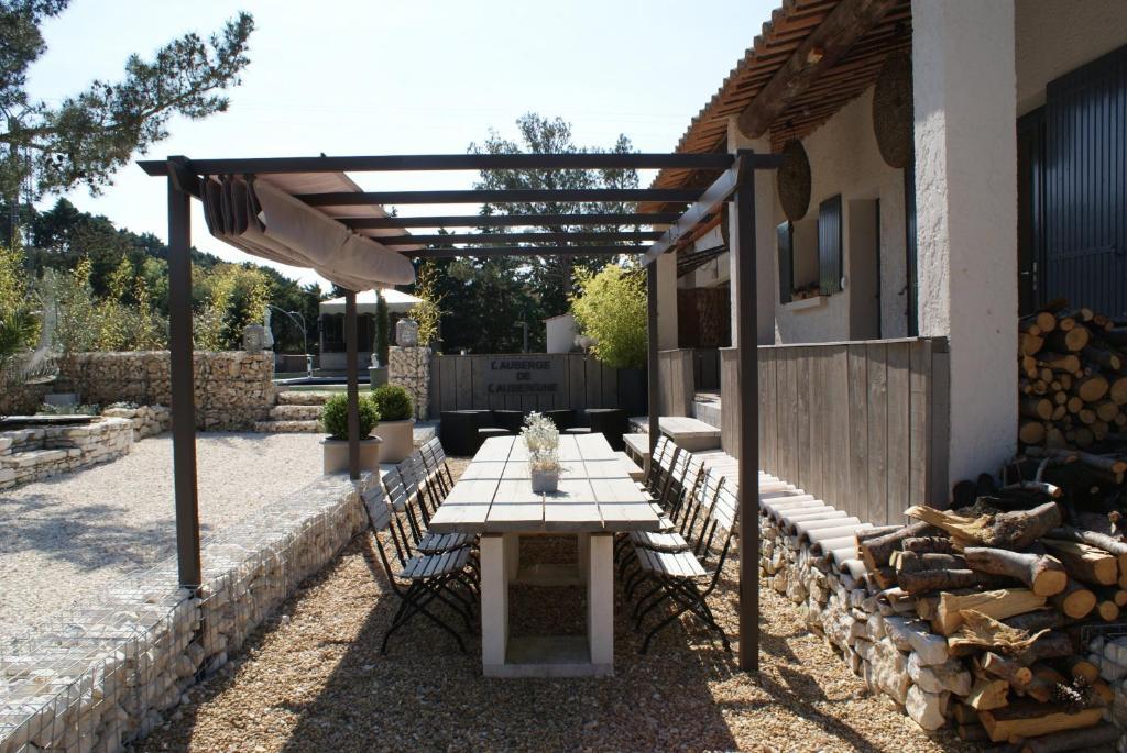 L'Auberge De L'Aubergine Eygalieres  Exterior photo